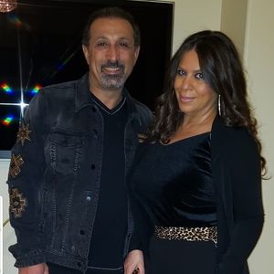 Meet your Posher, Adrina